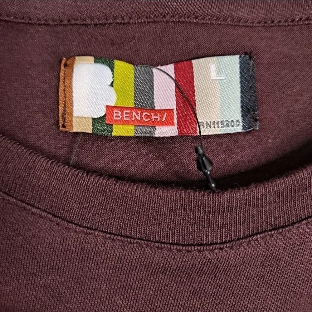 Bench Mark Tee - Picture 2 of 6
